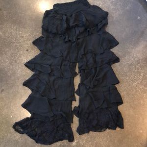 L&B black ruffle boutique pants